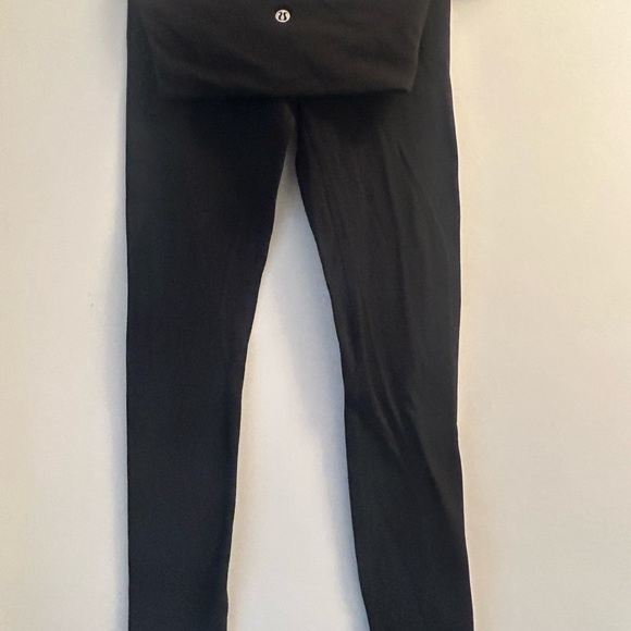 Lululemon Wunder Train High-Rise Tight 25"- black size 2 Great condition. - Picture 3 of 6